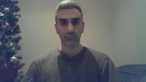 Snapshot of mystery2025 chatting on December 11, 9:23 pm Mystery2025 online show from December 11, 9:23 pm