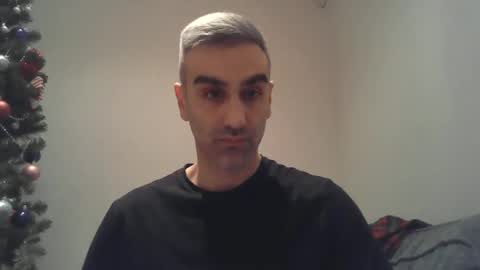 Snapshot of mystery2025 chatting on December 23, 9:51 pm Mystery2025 online show from December 23, 9:51 pm