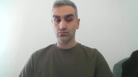 Snapshot of mystery2025 chatting on October 21, 10:27 am Mystery2025 online show from October 21, 10:27 am