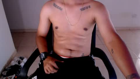 mysteryboy_thin16 online show from August 7, 10:34 pm