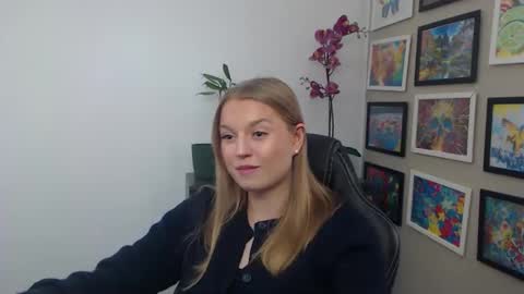 Erica online show from April 7, 10:05 am