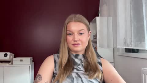 Erica online show from May 13, 7:39 am