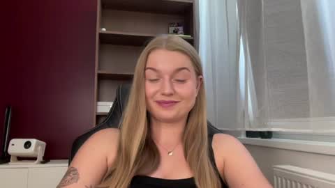 Erica online show from July 16, 12:33 pm