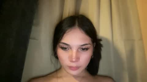 UR GIRL NEXTDOOR online show from January 6, 10:41 am