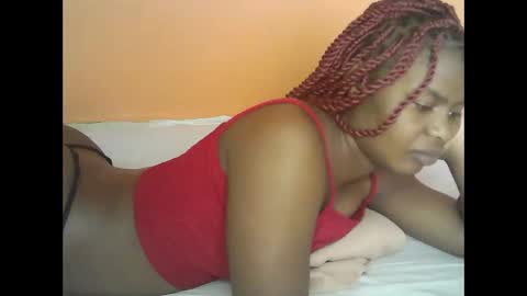 mystic_linna online show from April 7, 6:36 am