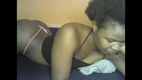 mystic_linna online show from May 7, 6:46 pm