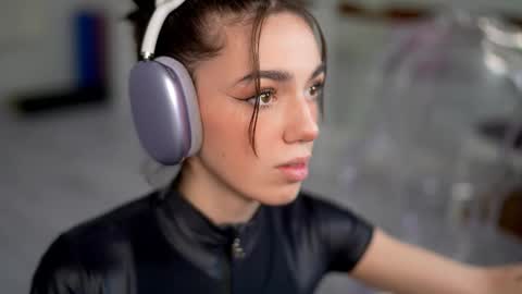 MILLI online show from December 18, 9:59 am