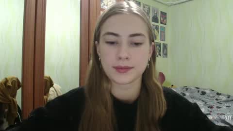 Emelie online show from October 13, 12:21 am