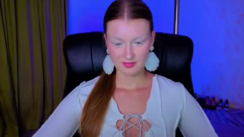 mysticvenus_ online show from March 2, 3:41 pm