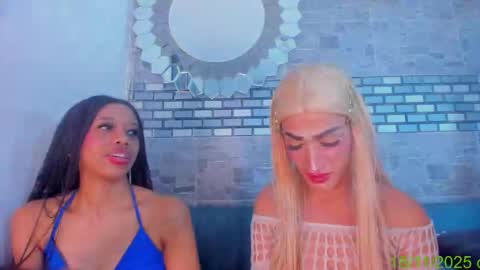          online show from November 18, 9:52 pm