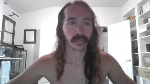 Snapshot of mythrowawayatx chatting on December 1, 4:29 pm mythrowawayatx online show from December 1, 4:29 pm