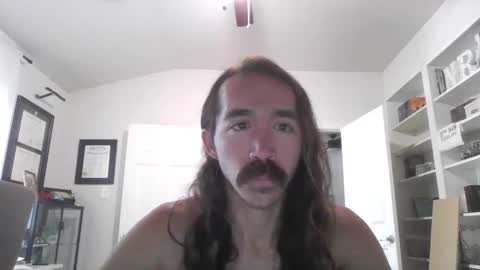 Snapshot of mythrowawayatx chatting on January 23, 4:26 pm mythrowawayatx online show from January 23, 4:26 pm