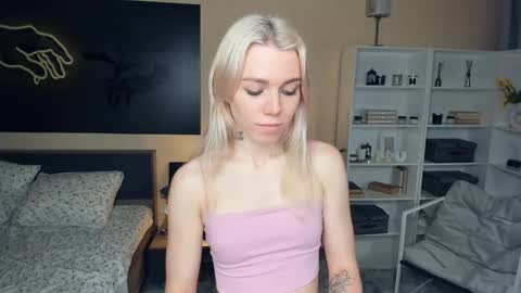 Olivia or just olive online show from September 24, 7:28 pm