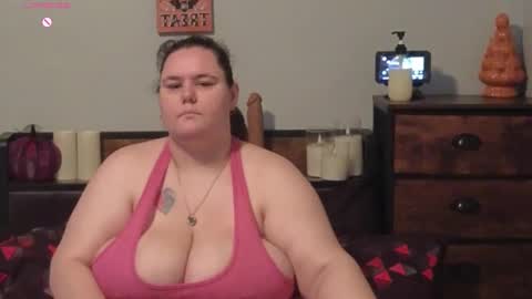 Snapshot of mzjuicybootay2169 chatting on September 23, 10:29 am Mzjuicybootay online show from September 23, 10:29 am