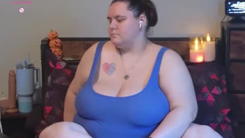 Snapshot of mzjuicybootay2169 chatting on September 29, 4:45 pm Mzjuicybootay online show from September 29, 4:45 pm