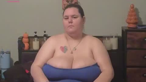 Snapshot of mzjuicybootay2169 chatting on October 14, 11:11 am Mzjuicybootay online show from October 14, 11:11 am
