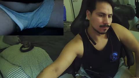 N0ttheFace online show from November 18, 2:28 am