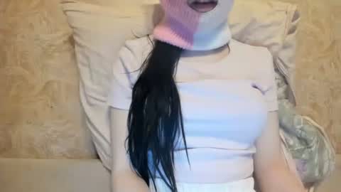 Snapshot of n33n33 chatting on February 13, 4:08 am n33n33 online show from February 13, 4:08 am