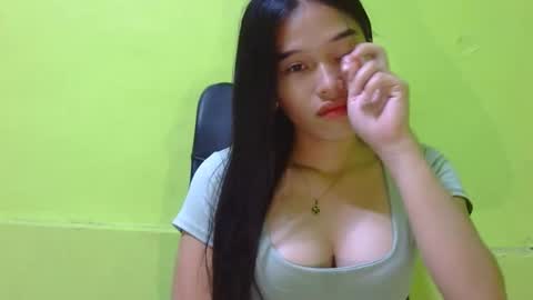 nessa online show from December 5, 11:52 am