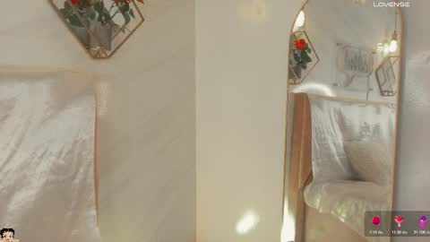 naamah_b online show from November 22, 2:05 pm