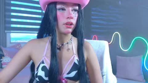 naaomi_cute online show from October 31, 10:33 pm