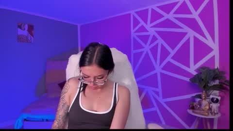 anny online show from February 18, 11:44 pm