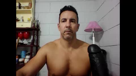 nachorj online show from April 3, 6:28 pm