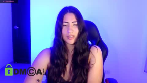 Snapshot of nadia_palmer chatting on January 17, 12:37 am Nadi online show from January 17, 12:37 am