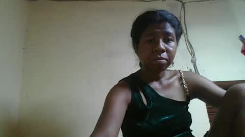 nadiasando online show from December 2, 8:08 am