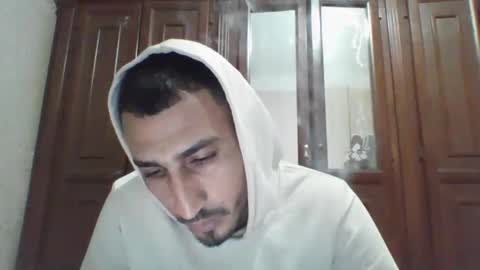 V online show from February 2, 5:59 pm