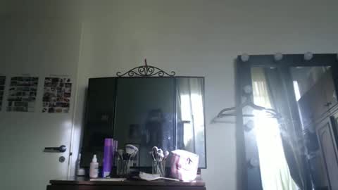 nadyagt online show from March 23, 1:15 pm