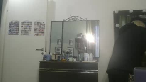 Snapshot of nadyagt chatting on April 8, 12:27 pm nadyagt online show from April 8, 12:27 pm