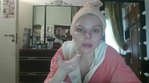 Snapshot of nadyagt chatting on May 10, 4:12 pm nadyagt online show from May 10, 4:12 pm