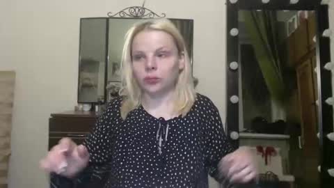 Snapshot of nadyagt chatting on May 17, 8:49 pm nadyagt online show from May 17, 8:49 pm