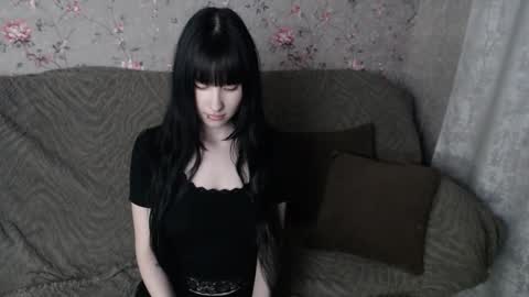 Naemi online show from February 16, 2:46 pm