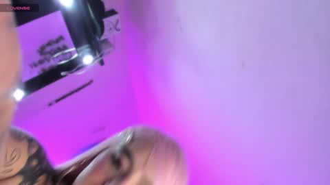 Snapshot of naenia_demonty_ chatting on January 24, 5:53 am Naenia     online show from January 24, 5:53 am