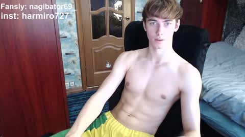 Snapshot of nagibator69_ chatting on February 1, 1:51 pm nagibator69_ online show from February 1, 1:51 pm