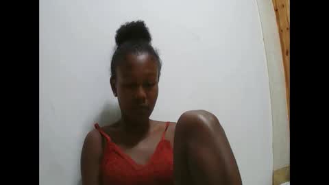 nah296652 online show from May 30, 7:55 pm