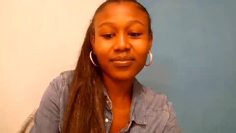 nah296652 online show from June 27, 12:22 pm