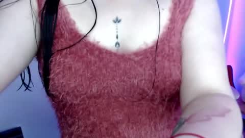 Snapshot of nahia__1 chatting on May 13, 3:31 pm Nahia online show from May 13, 3:31 pm