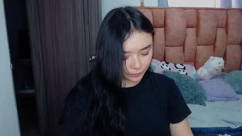 nahia cute     only   online show from February 16, 7:10 pm