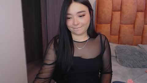 nahia cute     only   online show from February 19, 4:58 pm