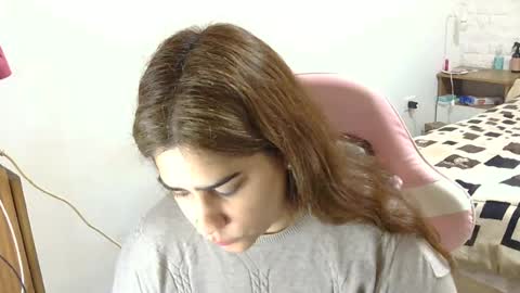 nahiarabiel online show from June 14, 6:54 pm