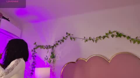 Snapshot of nahiarareina chatting on June 7, 2:10 pm NahiaraReina online show from June 7, 2:10 pm