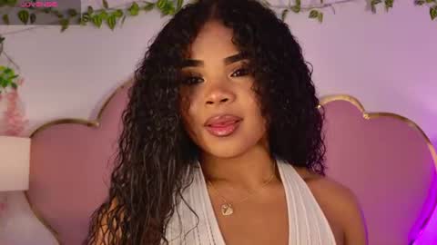 Snapshot of nahiarareina chatting on June 10, 1:43 pm NahiaraReina online show from June 10, 1:43 pm