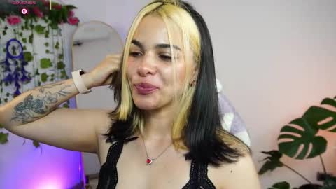 Naho  Sigueme en mis Redes Sociales Follow me on my social networks online show from March 6, 1:02 am