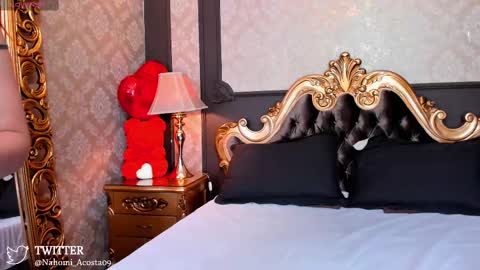 Snapshot of nahomiacosta chatting on February 21, 8:38 pm Nahomi Acosta online show from February 21, 8:38 pm