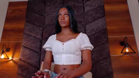  VICTORIA  online show from December 5, 7:43 pm