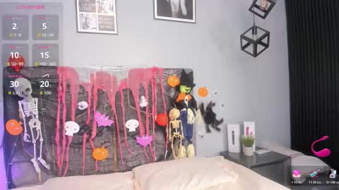 nahomycarterr online show from October 19, 7:36 pm