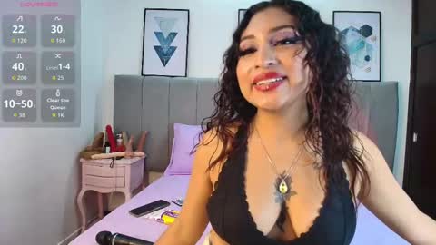 Snapshot of naia_cruz_ chatting on September 12, 7:58 pm Naia online show from September 12, 7:58 pm